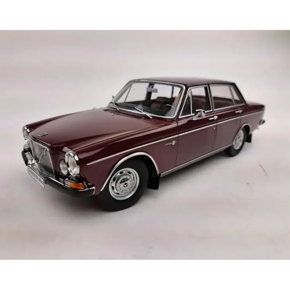 1970 Volvo 164 - Röd - Triple9 - 1:18