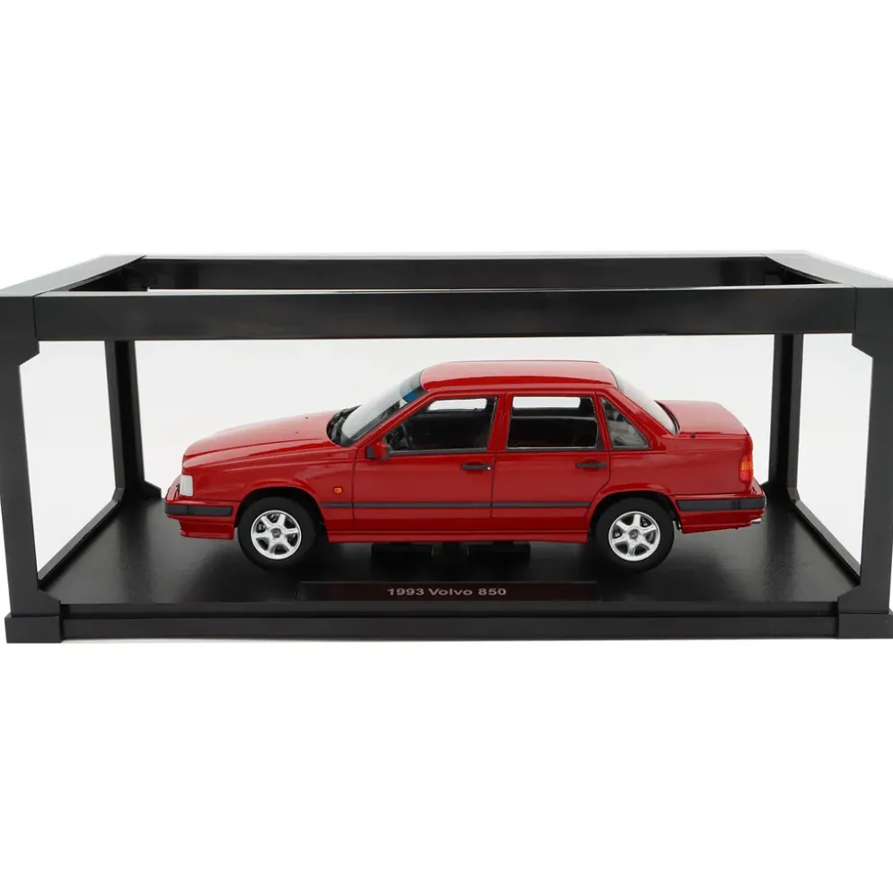 Volvo 850 - 1993 - Röd - Triple9 Collection - 1:18
