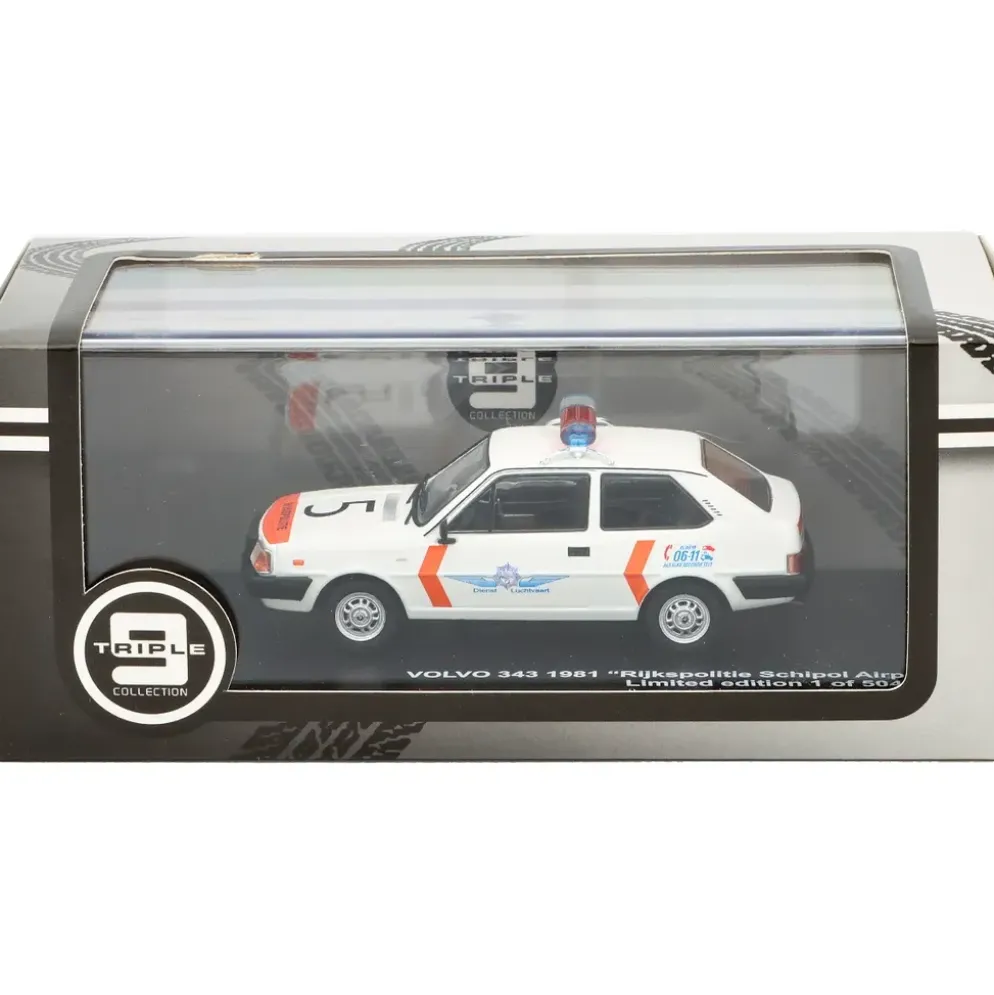Volvo 343 - 1981 - Schiphol Airport Police - Triple9 - 1:43