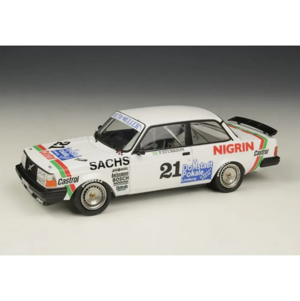 Volvo 240 Turbo DTM 85 Champion - Byggmodell - Beemax - 1:24