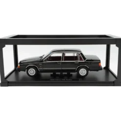 Volvo 760 Turbo - 1985 - Svart - Triple9 Collection - 1:18