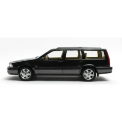 Volvo V70 XC - Generation 1 - Svart - Cult Scale Models - 1:18